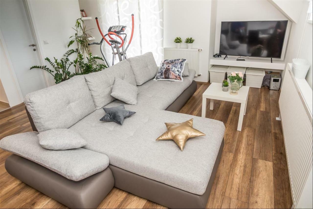 Apartman Hubertus 5* Vagovina Εξωτερικό φωτογραφία