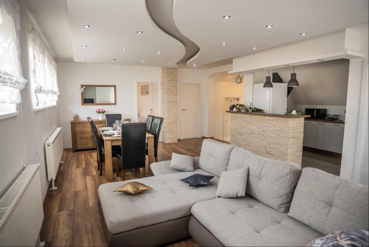 Apartman Hubertus 5* Vagovina Εξωτερικό φωτογραφία